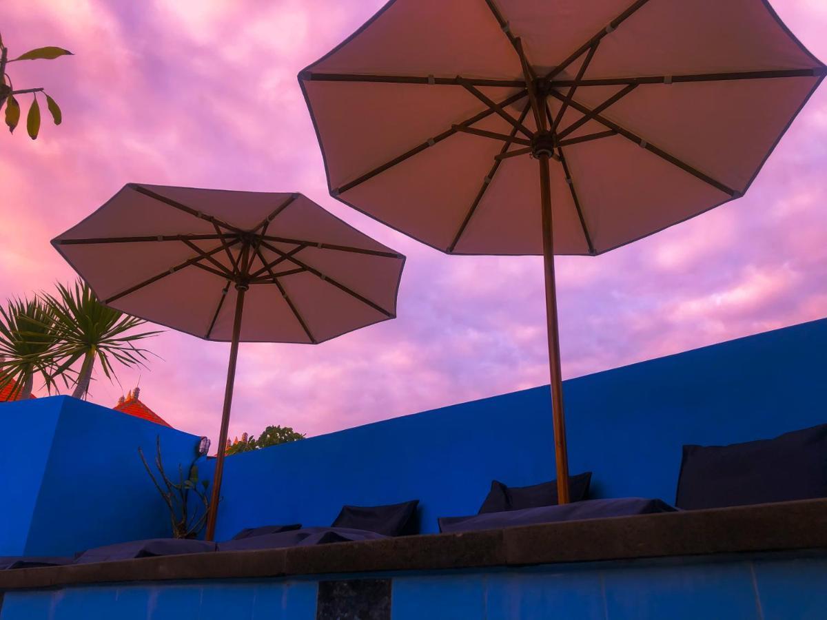 Auora Guest House Lembongan Exterior photo
