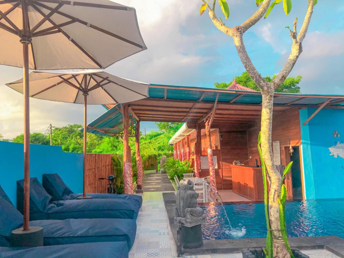 Auora Guest House Lembongan Exterior photo