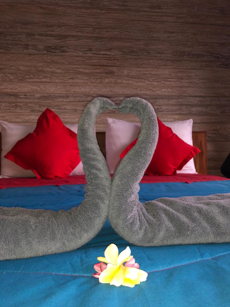 Auora Guest House Lembongan Exterior photo